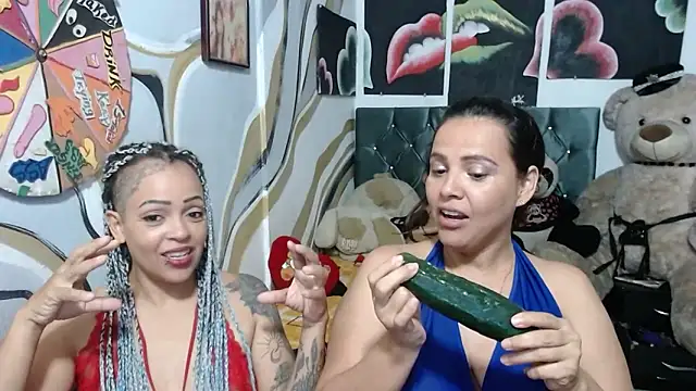 Snapshot of manzanahot9 chatting on November 16, 10:37 pm manzanahot9 online show from November 16, 10:37 pm