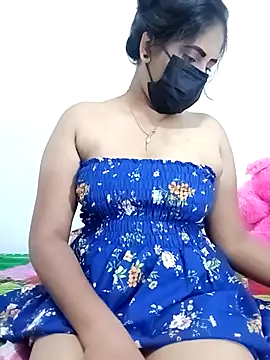 SLZAARA online show from December 2, 8:26 pm