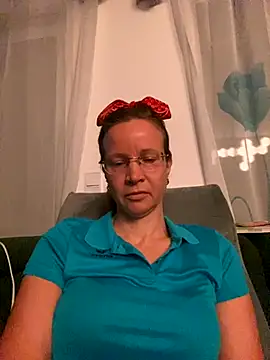 AnnikaRose online show from November 27, 6:48 am