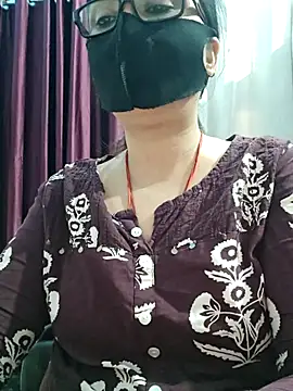 Aishwaryaa 69 online show from February 28, 8:04 am