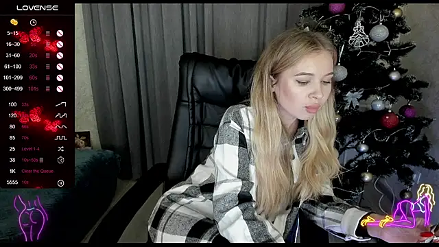  NigoNika online show from January 8, 2:30 pm