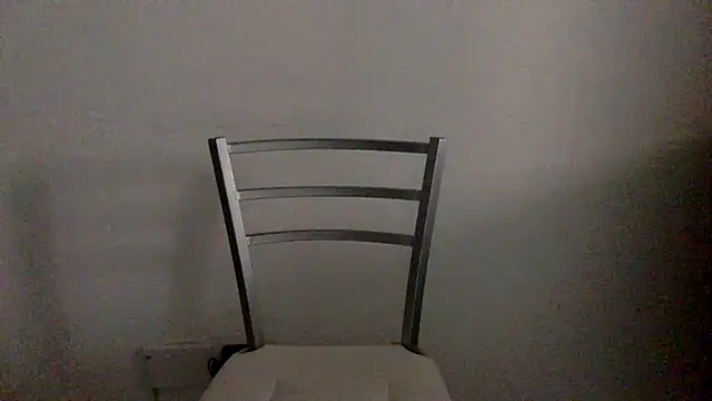 Snapshot of Gladiator_3 chatting on March 15, 10:43 am Gladiator 3 online show from March 15, 10:43 am