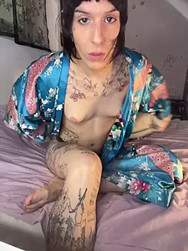 giuli zerozero online show from April 21, 3:50 pm