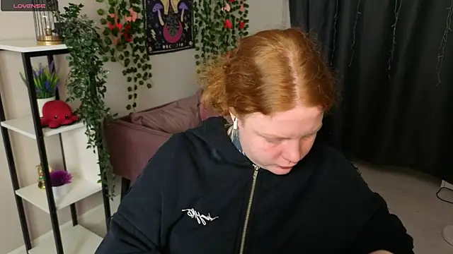 Cassie xKiss online show from March 21, 8:12 pm