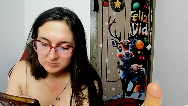 Sweet-Suck69 online show from December 21, 3:03 am