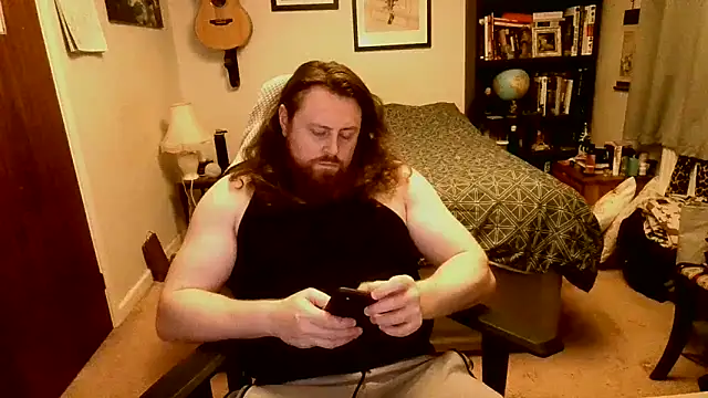 Snapshot of Hairy_Guy30 chatting on April 29, 11:55 pm Hairy Guy30 online show from April 29, 11:55 pm