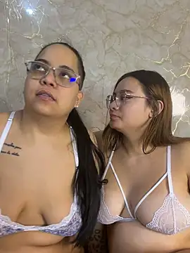 naughtylesbians   online show from April 17, 1:30 am