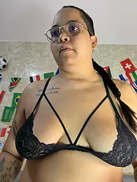 Snapshot of naughtylesbians__ chatting on July 6, 1:35 am naughtylesbians online show from July 6, 1:35 am