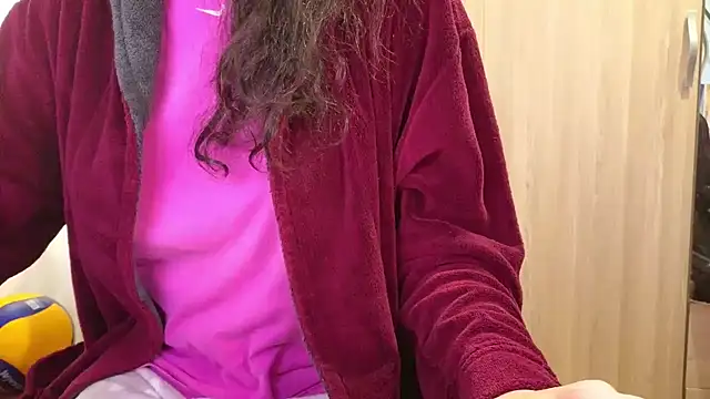 Snapshot of MemiKouki chatting on January 14, 7:36 am MemiKouki online show from January 14, 7:36 am