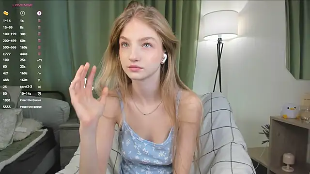 YuNabif online show from October 25, 7:05 am