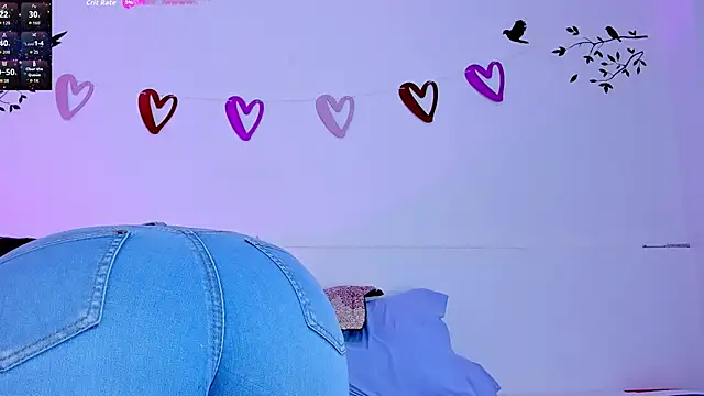 Snapshot of ayheleensexygirl1 chatting on February 21, 7:37 pm ayheleensexygirl1 online show from February 21, 7:37 pm