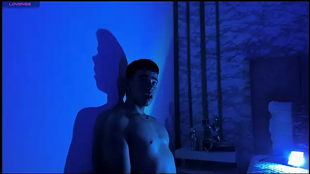 its liam18 online show from March 5, 9:26 pm