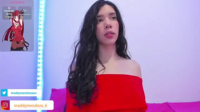 Snapshot of MaddyMendozaxx chatting on November 22, 3:44 pm MaddyMendozaxx online show from November 22, 3:44 pm