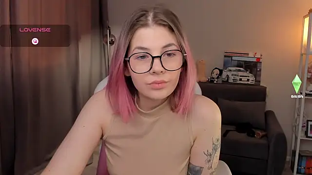 AnnaTrueno online show from March 15, 3:37 pm