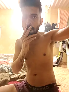 Snapshot of saggy1218 chatting on November 2, 9:17 pm saggy1218 online show from November 2, 9:17 pm