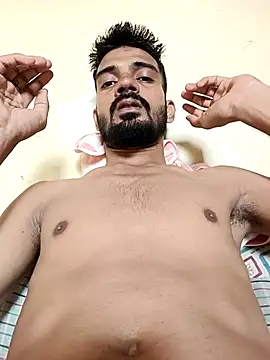 Snapshot of saggy1218 chatting on November 5, 9:31 am saggy1218 online show from November 5, 9:31 am