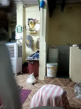 Snapshot of saggy1218 chatting on November 11, 8:20 pm saggy1218 online show from November 11, 8:20 pm