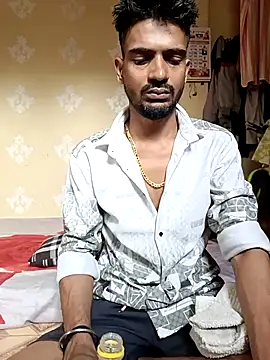 saggy1218 online show from February 5, 9:36 am