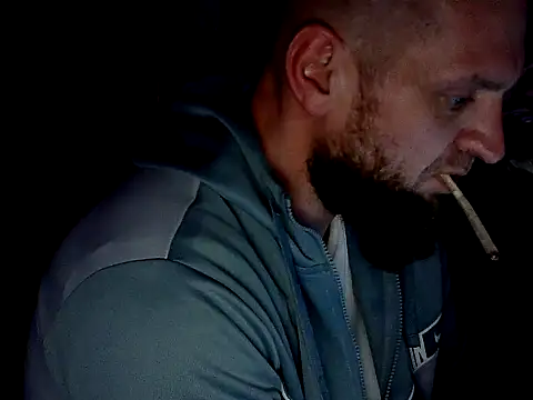 Snapshot of donhulio482 chatting on March 11, 5:38 am donhulio482 online show from March 11, 5:38 am