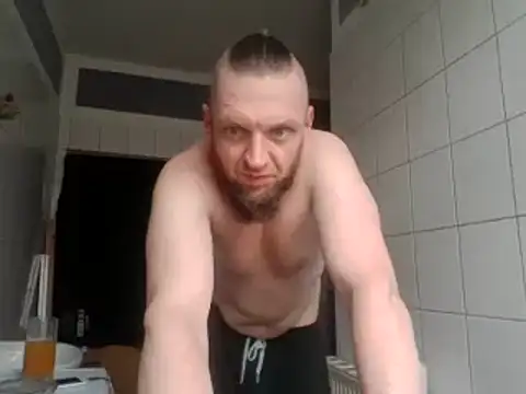 Snapshot of donhulio482 chatting on March 11, 8:41 am donhulio482 online show from March 11, 8:41 am