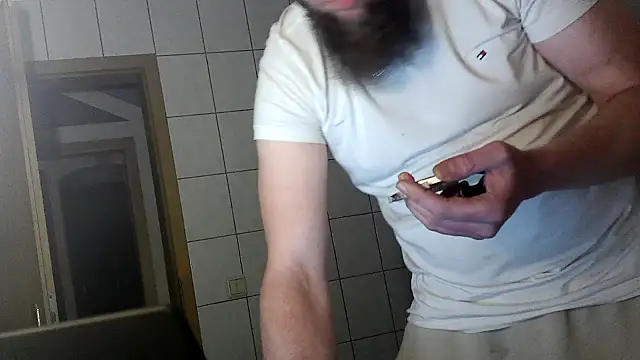 Snapshot of donhulio482 chatting on September 18, 1:18 am donhulio482 online show from September 18, 1:18 am