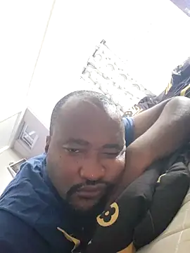 ilovebigassmmm online show from November 4, 3:05 am