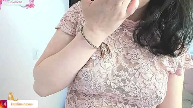Katalina novoa online show from January 25, 11:22 pm