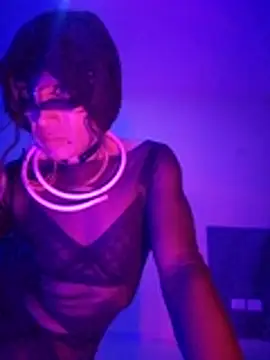 Snapshot of kandyloves chatting on November 16, 6:41 am kandyloves online show from November 16, 6:41 am