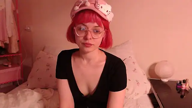 KatieMelone online show from July 15, 8:36 pm