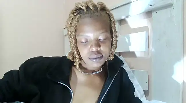 tropicalesen online show from January 26, 3:17 am