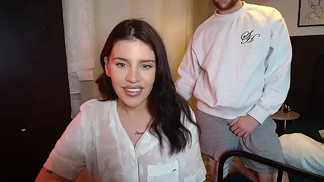 Bustyjessicalouu online show from January 19, 9:02 pm
