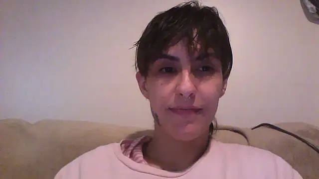 Snapshot of nickfxx chatting on June 23, 1:14 am nickfxx online show from June 23, 1:14 am