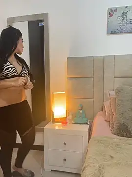 valecruz903 online show from September 16, 1:56 pm