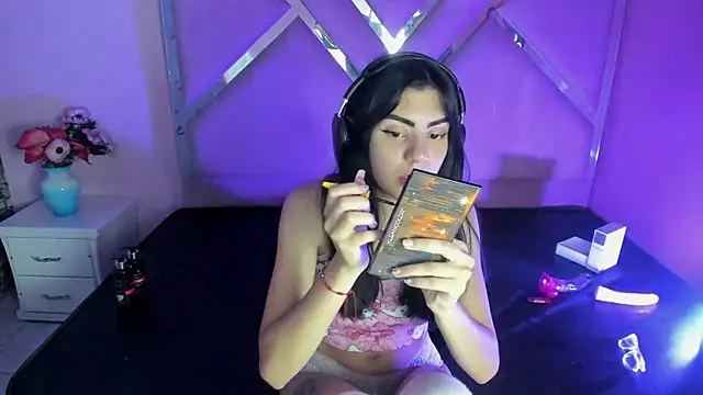 IsisRouse online show from March 2, 9:31 am