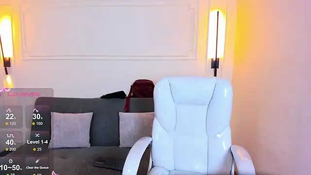 Paradise boy s online show from April 15, 5:09 pm