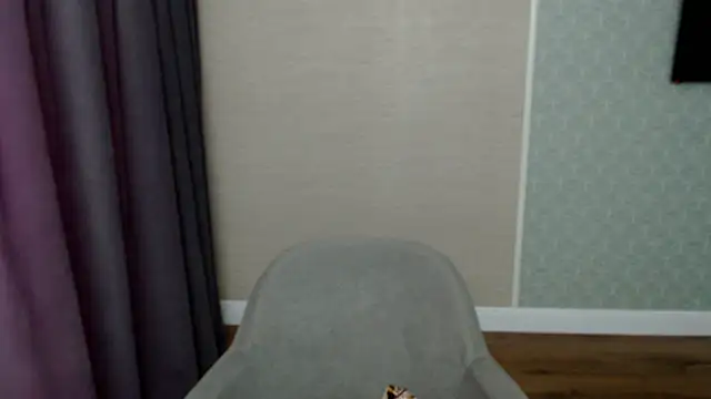 hot-sasha9 online show from April 21, 12:00 pm