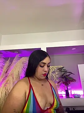 Snapshot of Sheeryl__ chatting on July 25, 5:38 am Sheeryl online show from July 25, 5:38 am