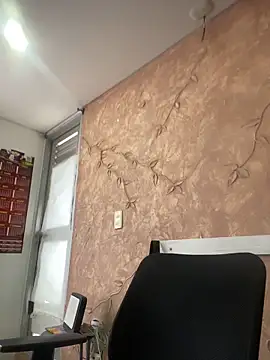 Miabonnett  online show from December 17, 12:11 pm