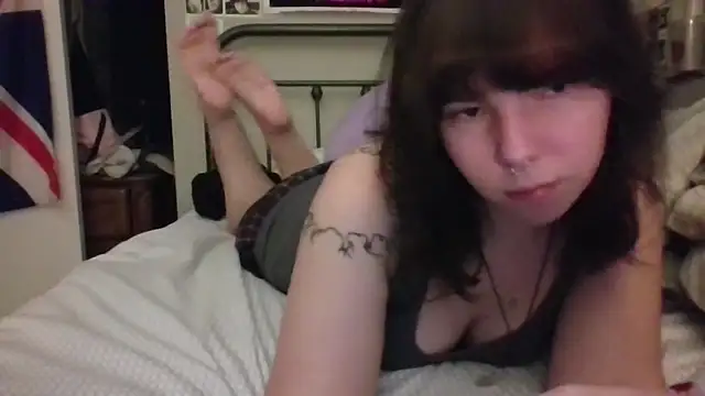 lanaspeltbackward online show from November 6, 8:04 am