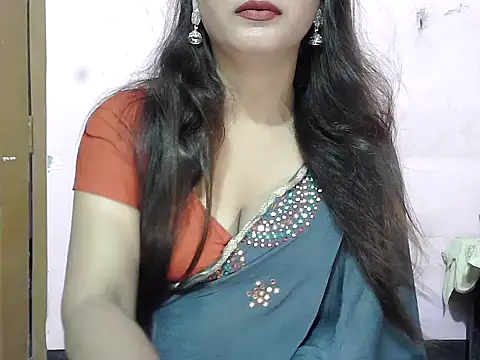 Snapshot of Model-Tanya chatting on October 25, 6:43 am Model-Tanya online show from October 25, 6:43 am