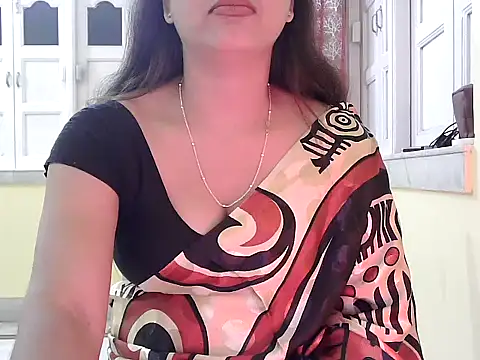 Snapshot of Model-Tanya chatting on November 19, 5:02 pm Model-Tanya online show from November 19, 5:02 pm