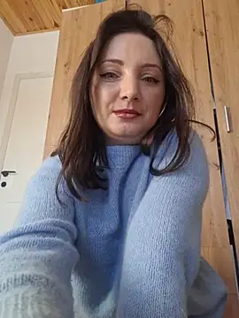 unicka65 online show from February 1, 8:35 am