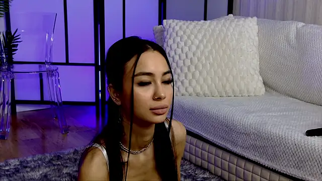 Snapshot of OnlyXandra chatting on October 25, 5:15 am OnlyXandra online show from October 25, 5:15 am