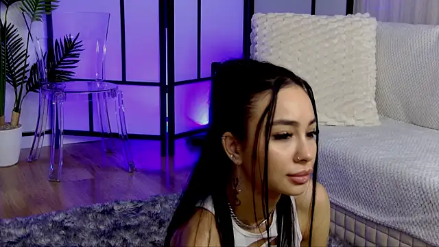 Snapshot of OnlyXandra chatting on November 1, 5:53 am OnlyXandra online show from November 1, 5:53 am