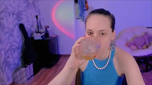 Malinax online show from March 21, 2:09 pm