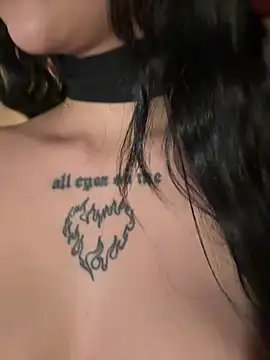 Snapshot of eva_elifee chatting on January 16, 6:50 am eva elifee online show from January 16, 6:50 am