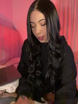 Snapshot of eva_elifee chatting on February 3, 8:41 am eva elifee online show from February 3, 8:41 am