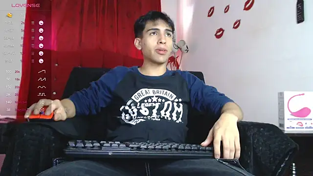 zack thunder online show from December 15, 7:21 pm