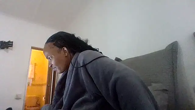 BabeAssXX online show from October 20, 8:04 am