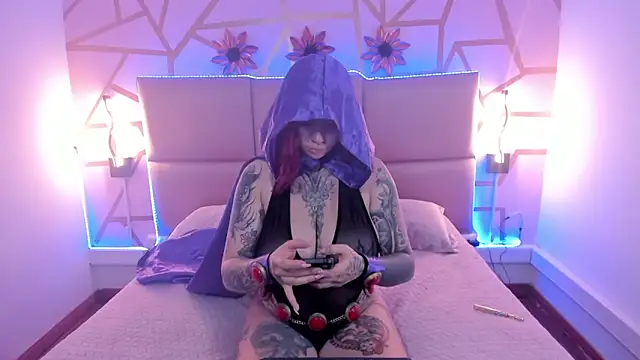 ViolettaBaker  online show from October 15, 8:09 pm